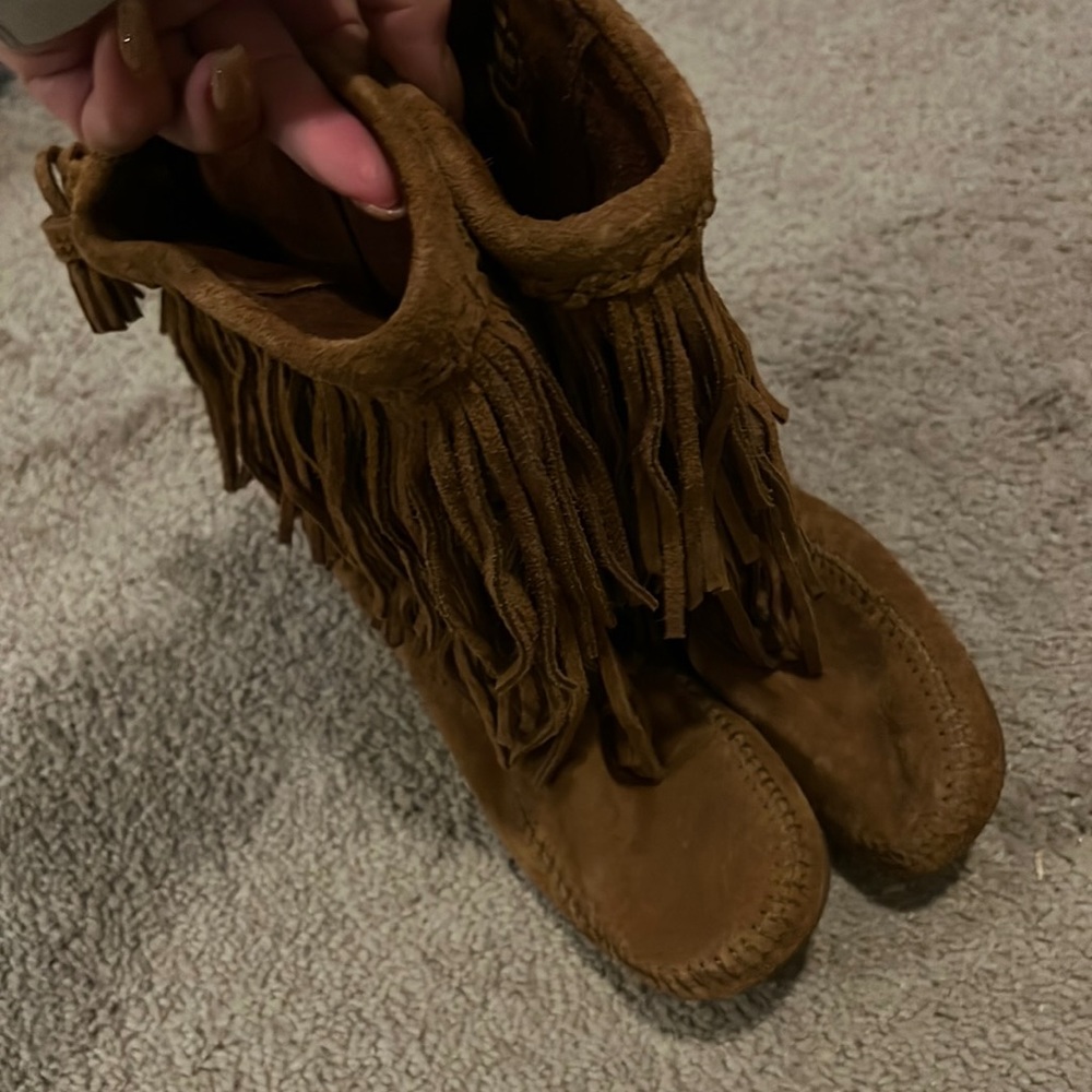 Minnetonka ankle moccasin boots